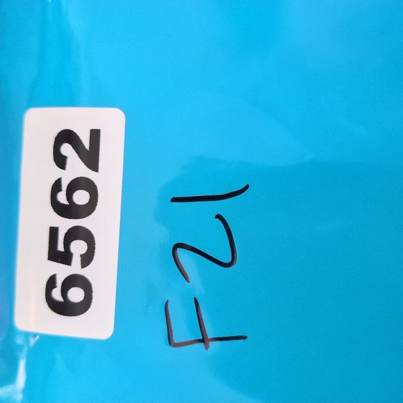 Forever‎ 21 Hot Pink Barbiecore Knit Cropped Tank Top Size L - Picture 7 of 7